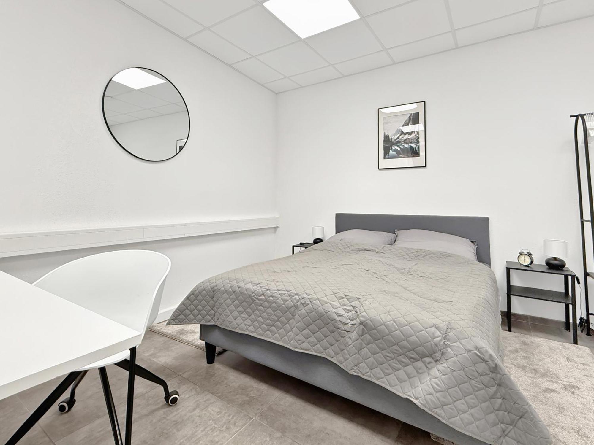 Group Friendly Comfort Central Stuttgart Apartment Exterior photo